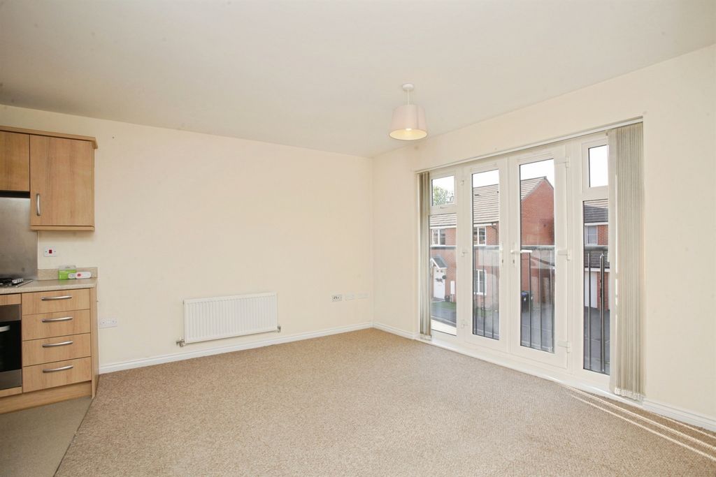 Property photo 3 of 16