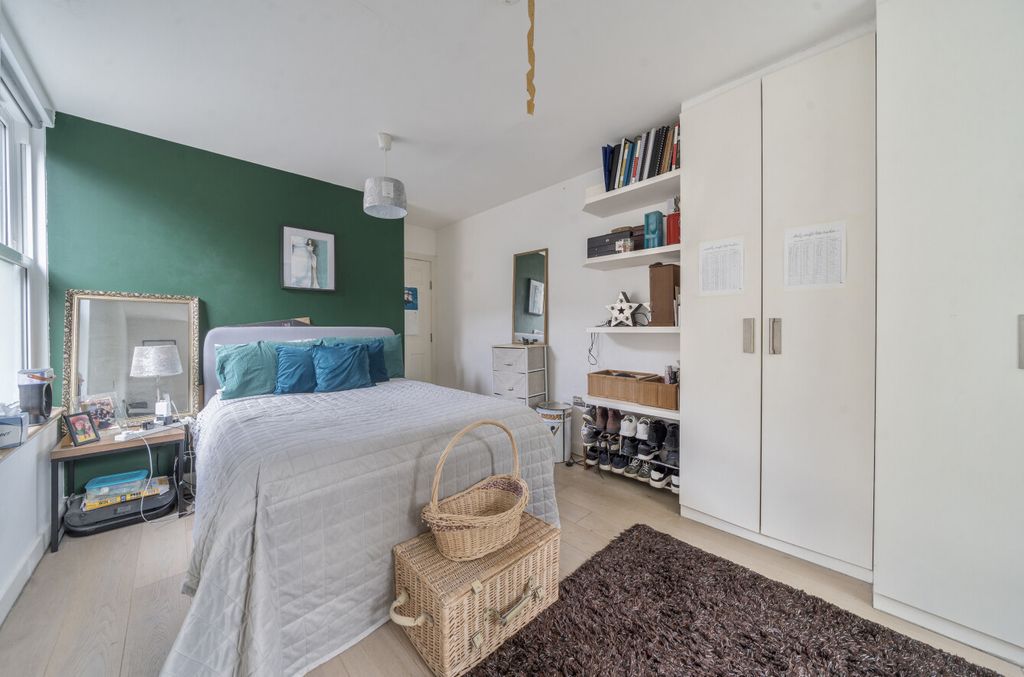 Property photo 2 of 11 1344674-14-68B958...