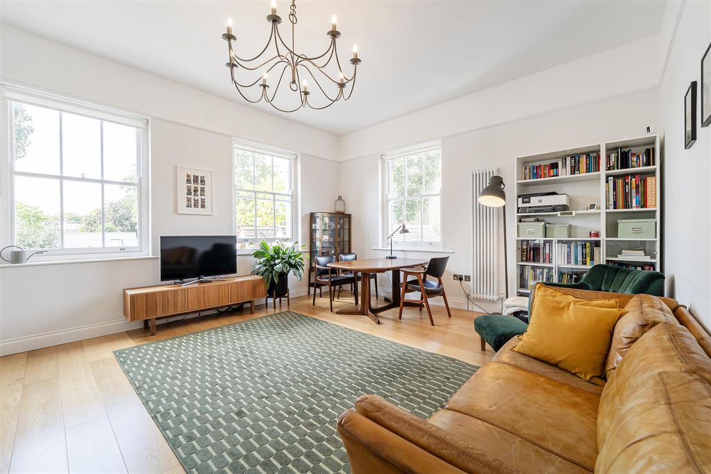 Property photo 1 of 19 Helliwell &amp; Co