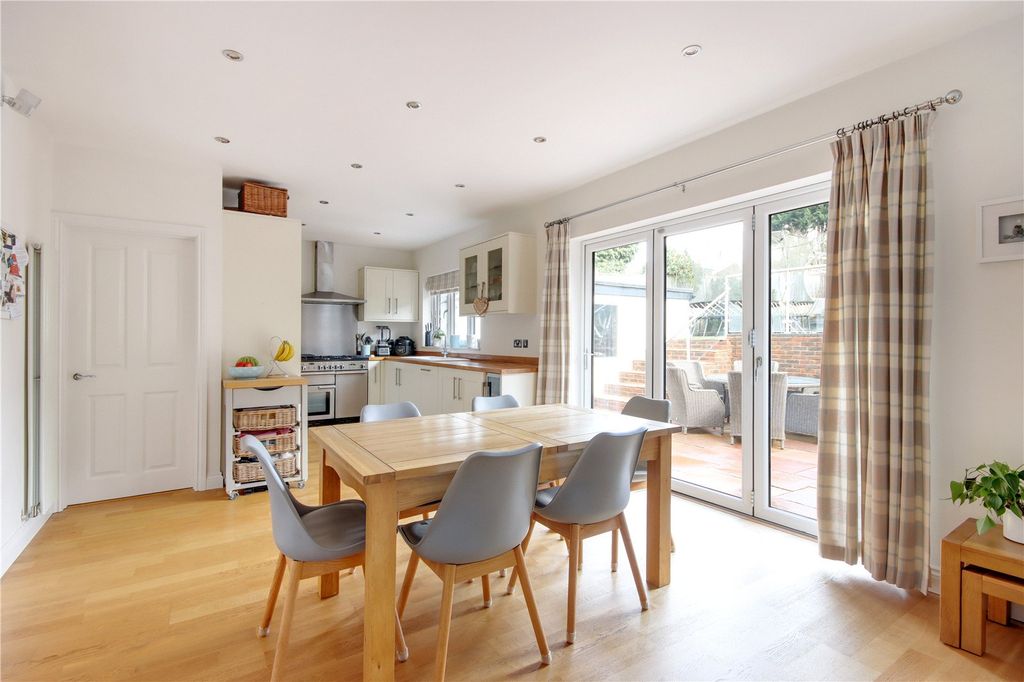 Property photo 3 of 15 Dining Room