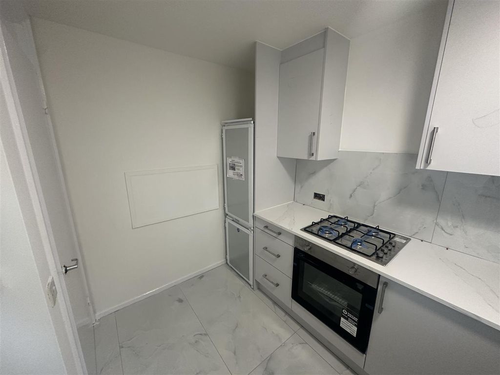 1 bed flat to rentCroydon Grove, Croydon CR0