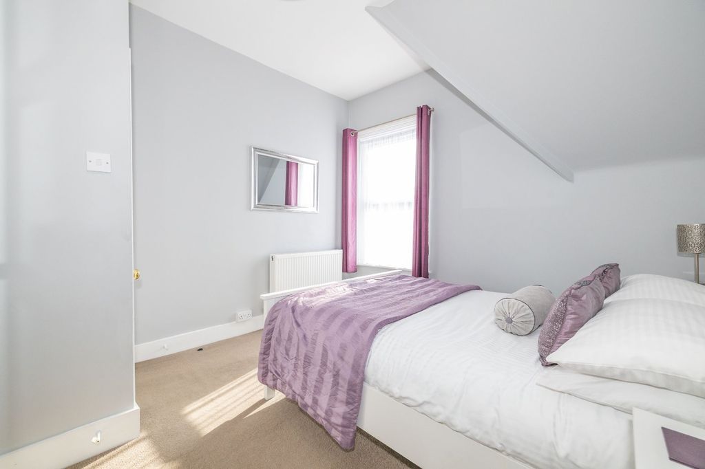 Additional image 7 of 2 bed flat for saleOld Dover Road, Canterbury, Kent CT1