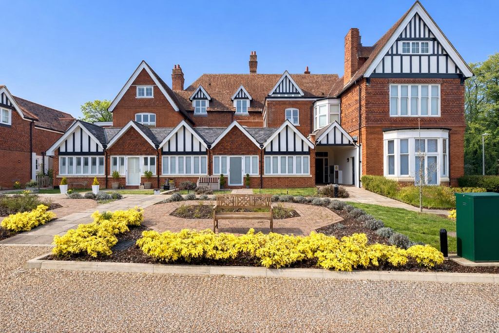 Property photo 1 of 19 19BBC07F-Fcb8-41Db-Beda-8374Fa2Fea47.Png