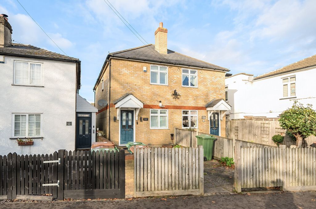 Property photo 2 of 17 1233667 (1)