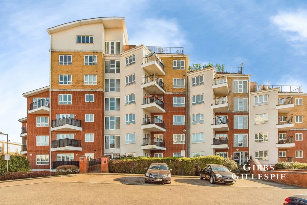 Property photo 1 of 8 Pbox-Img.Jpg