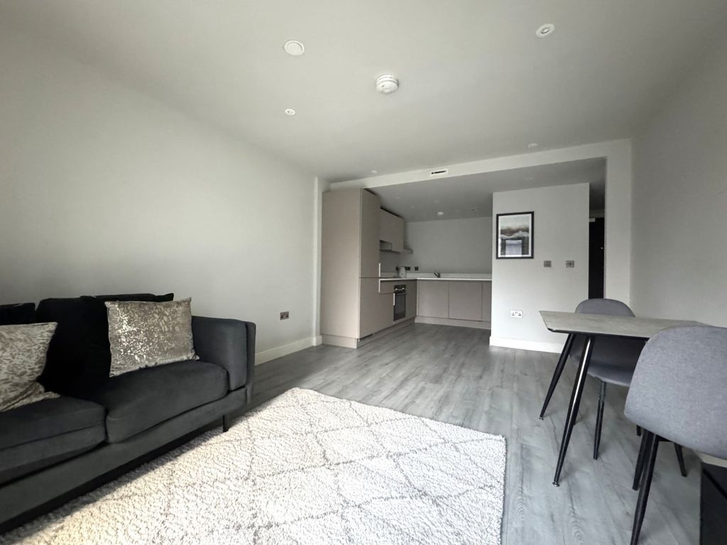 Property photo 2 of 10 Picture No. 04