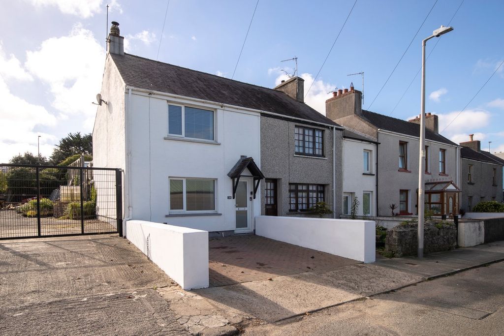 Property photo 1 of 24