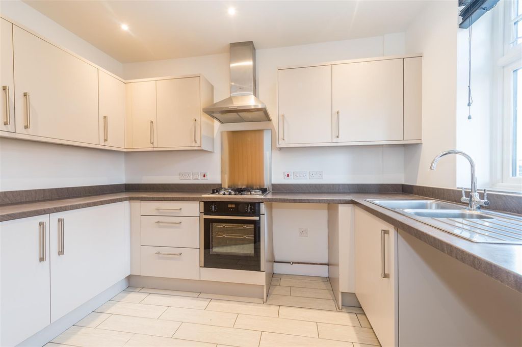 Property photo 2 of 16 Mevia_1.Jpg