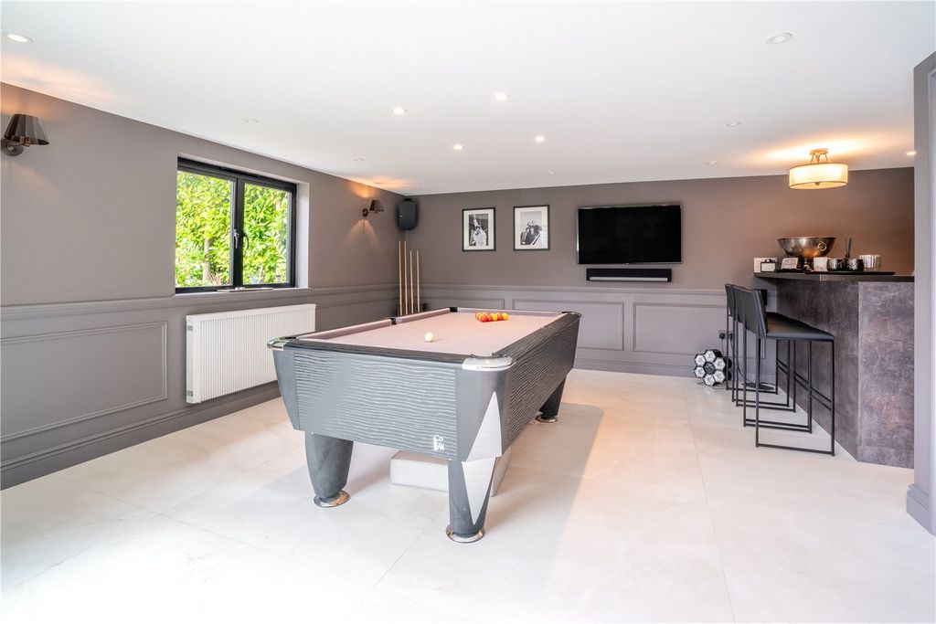 Additional image 25 of 6 bed detached house for saleAlderton Hill, Loughton, Essex IG10