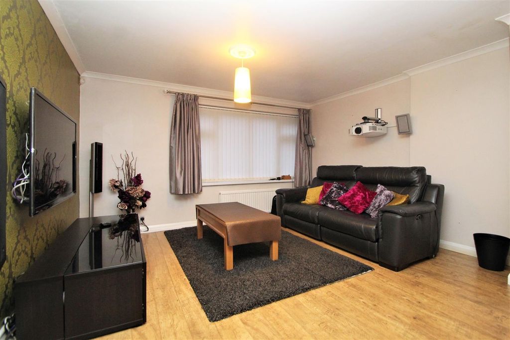 Property photo 2 of 15 Img_8340.Jpg