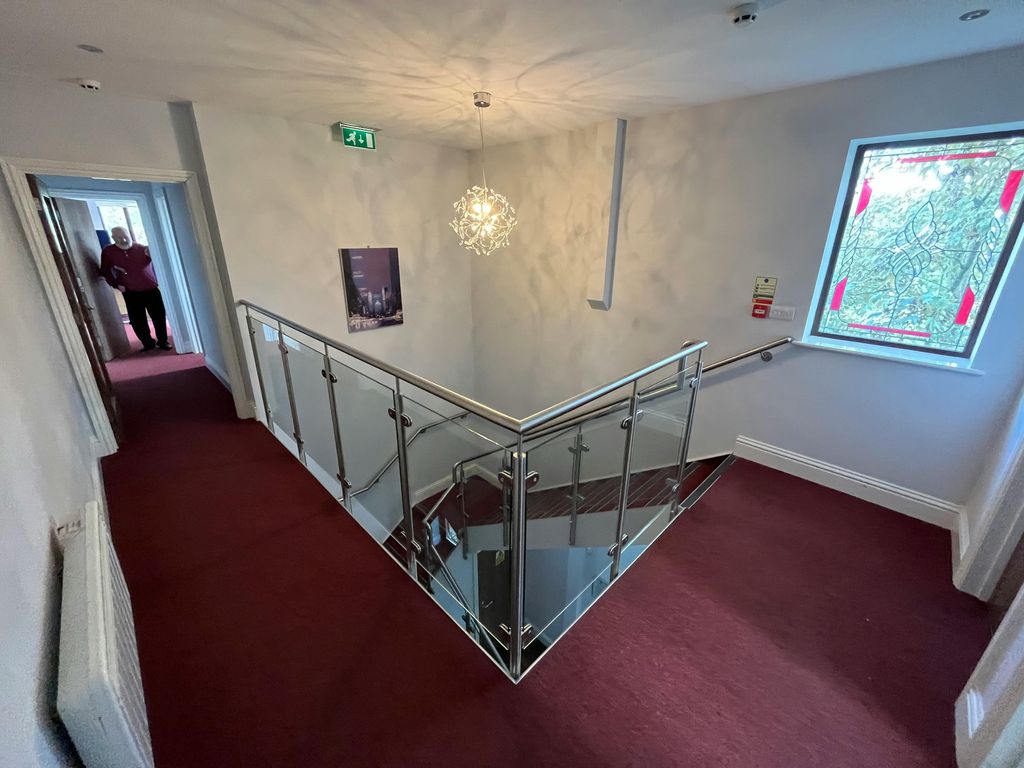 Property photo 3 of 7 Img_9061.Jpg