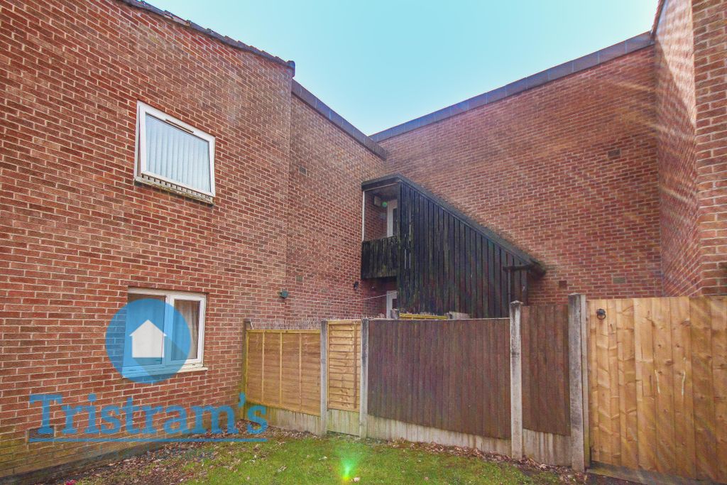 Property photo 1 of 7 Img_8028