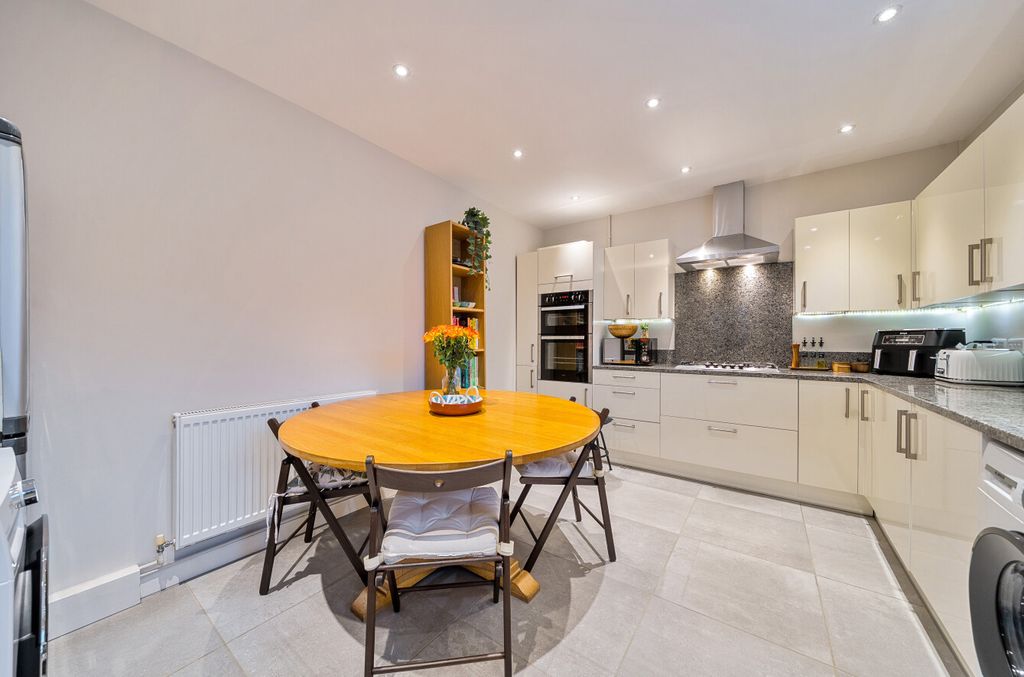 Property photo 2 of 20 1-6985Caf069Cf2-1...