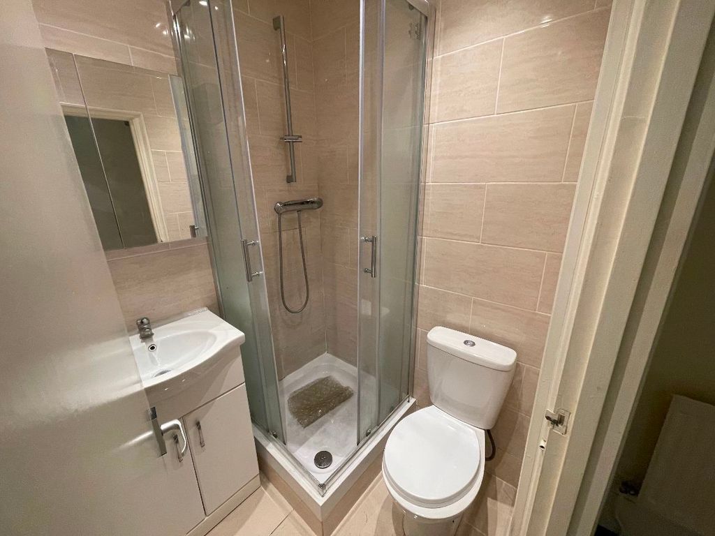 Property photo 2 of 4 7A17E63E-Cae8-4755-911A-4Ea40397A085.Jpg