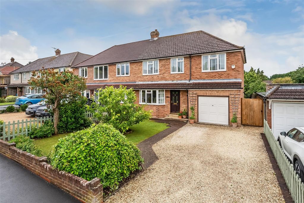 Property photo 1 of 16 61-Hazel-Way-9.Jpg