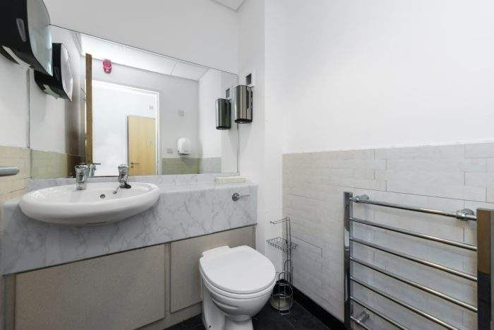 Property photo 3 of 7