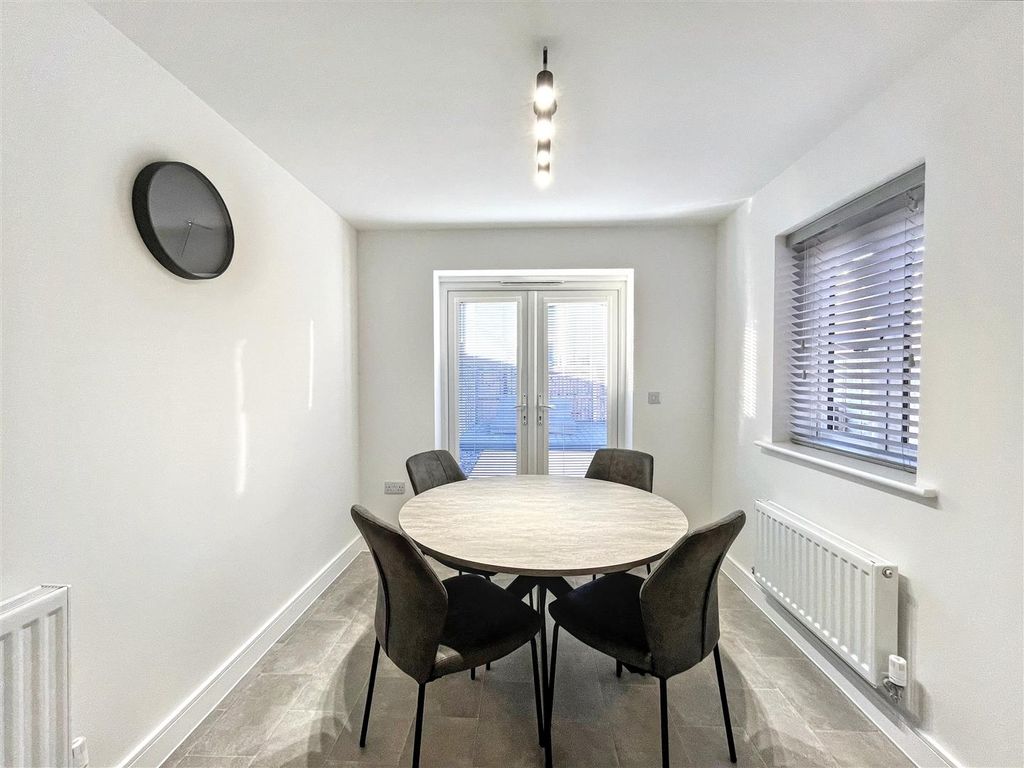 Property photo 3 of 13 Img_3949.Jpg