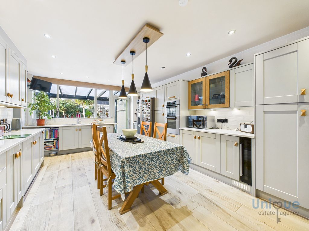 Property photo 3 of 30