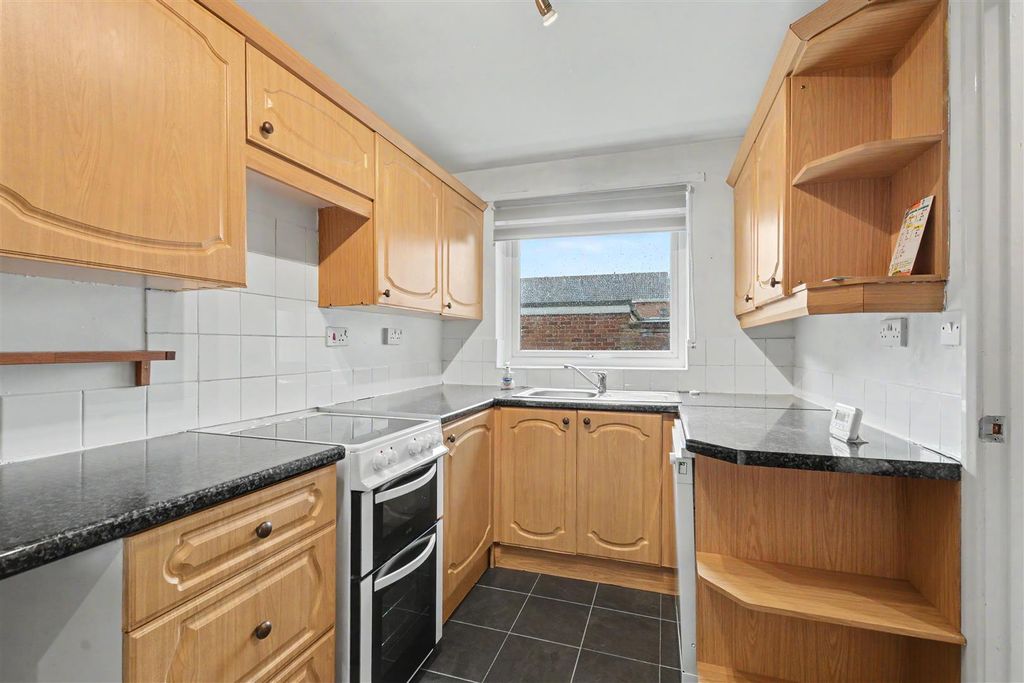Property photo 3 of 16 Kitchen_1.Jpeg