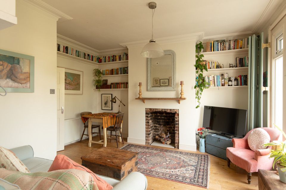 Property photo 2 of 14