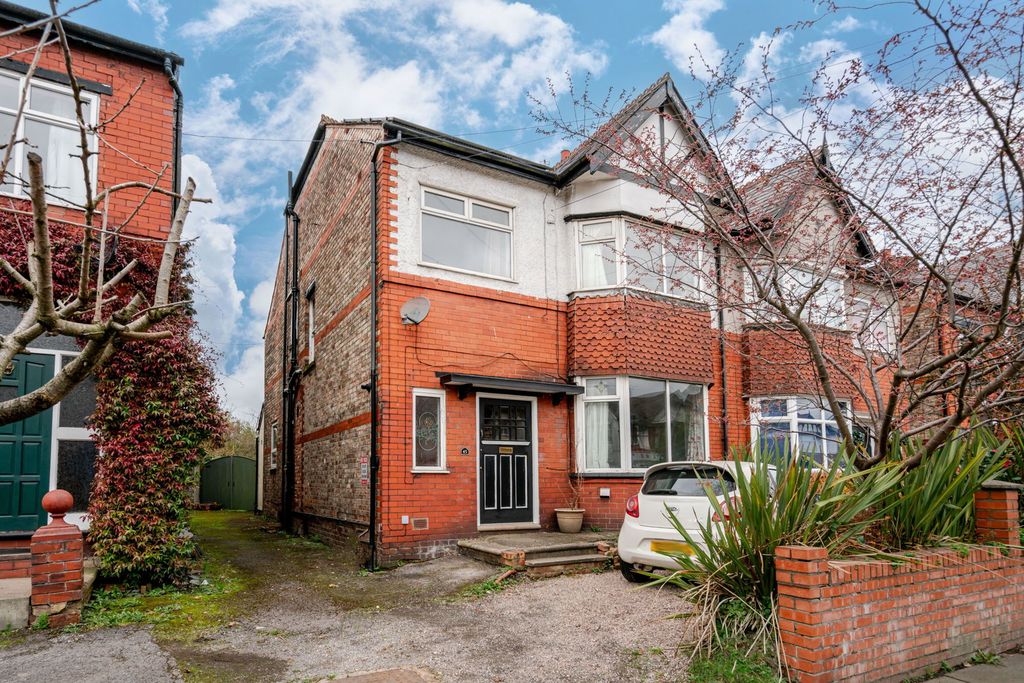 Property photo 1 of 25