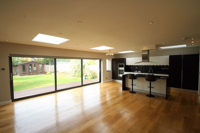 Property photo 2 of 13 Photo 15