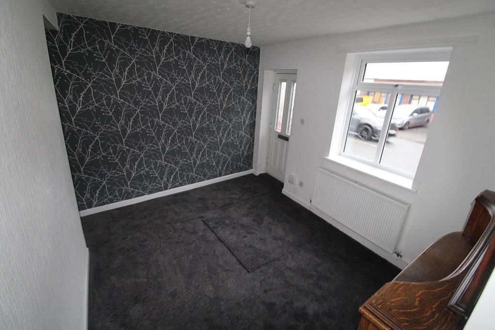 Property photo 3 of 9 Lounge 2.Jpg