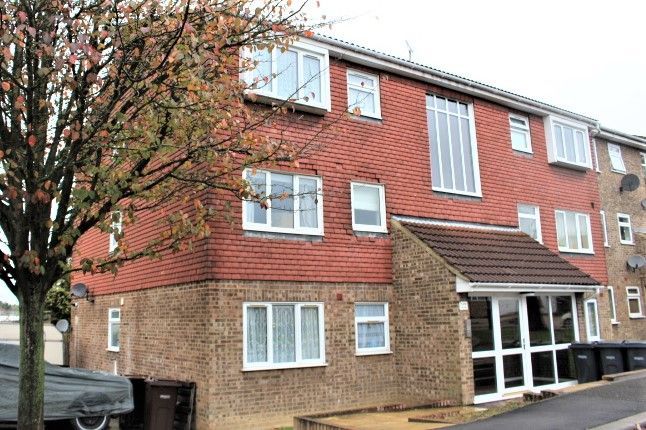 Property photo 1 of 5 London Properties Are Pleased To Offer To The Market This Spacious, Two Bedroom Ground Floor. Located Just Off Kenton Lane