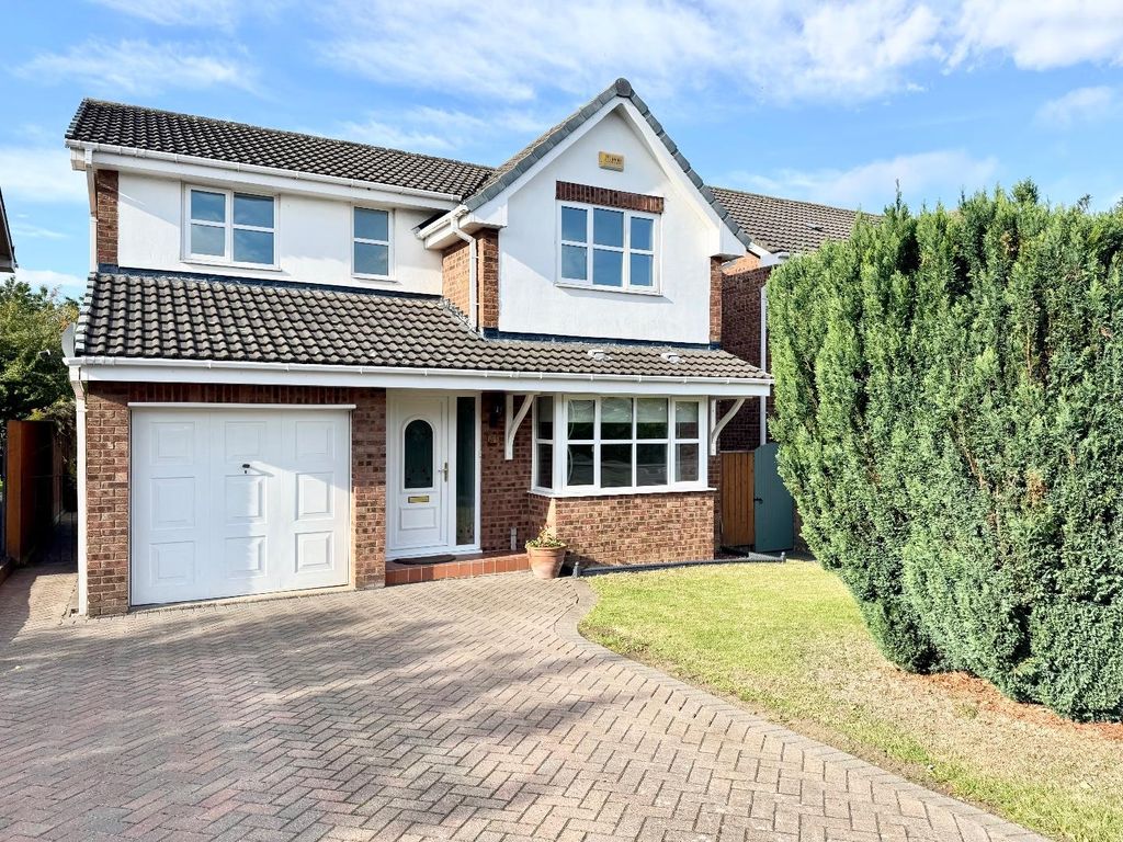 Property photo 1 of 16 External