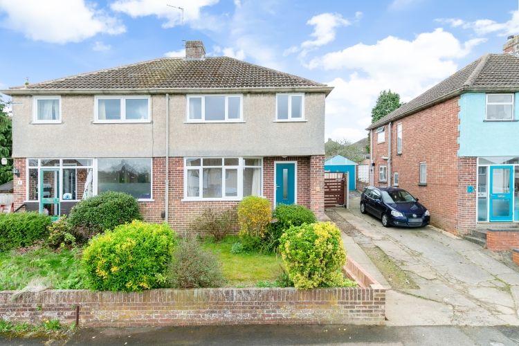 Property photo 1 of 9 188609