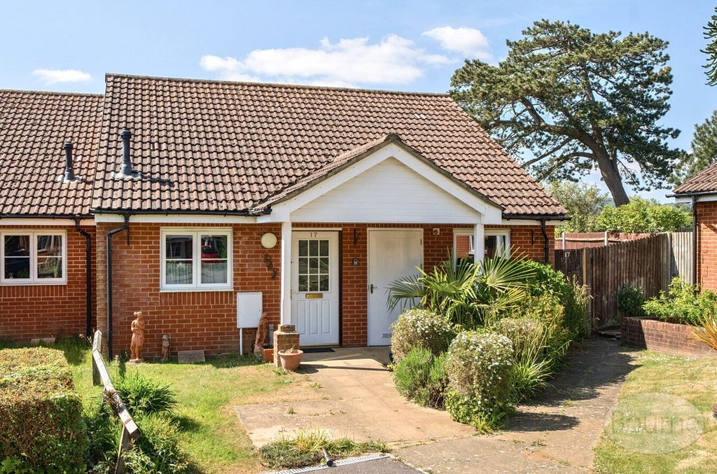 Property photo 1 of 20 Picture No. 07