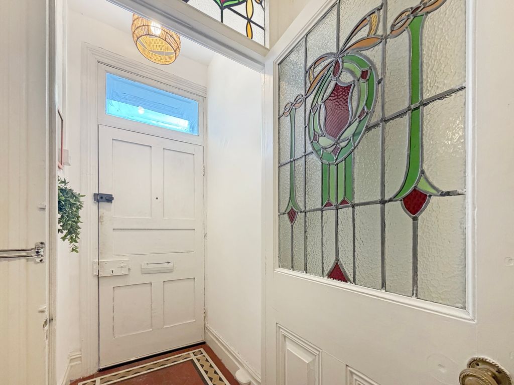 Property photo 3 of 26