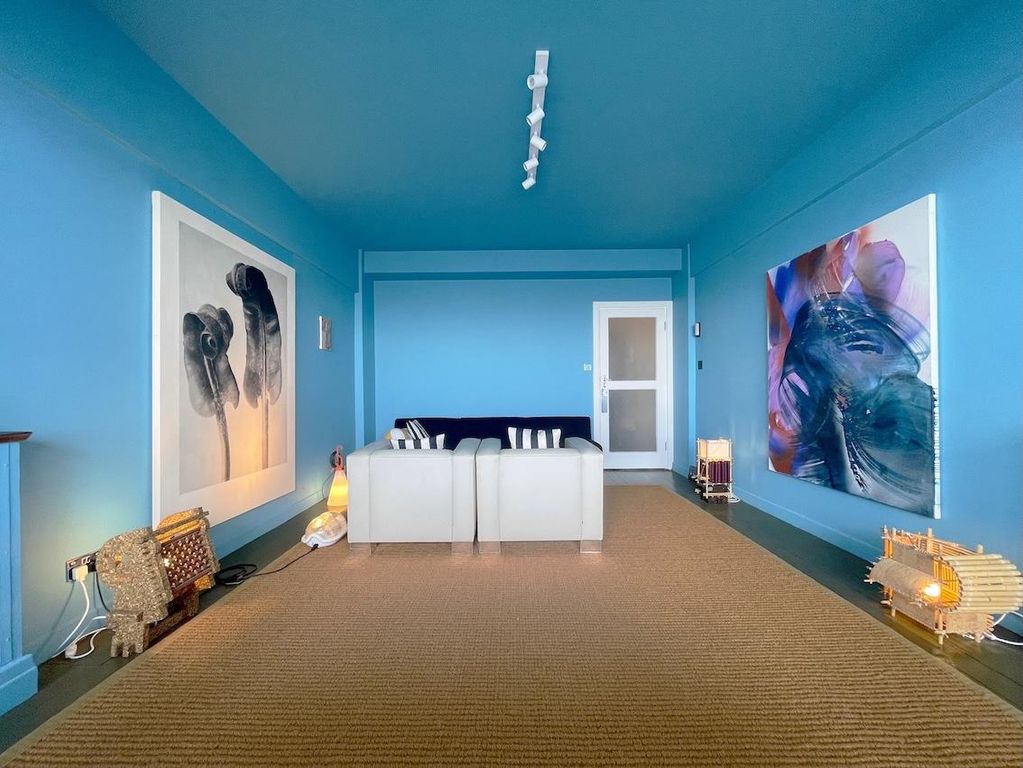 Property photo 1 of 22 Reception Room