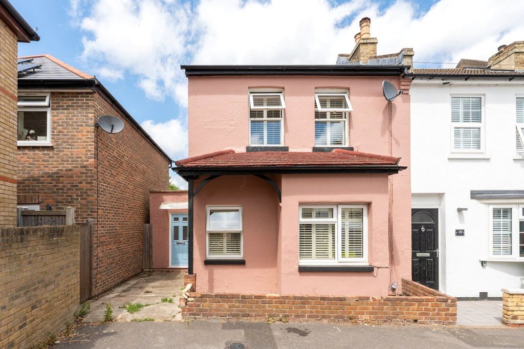 Property photo 1 of 17 Picture No. 18