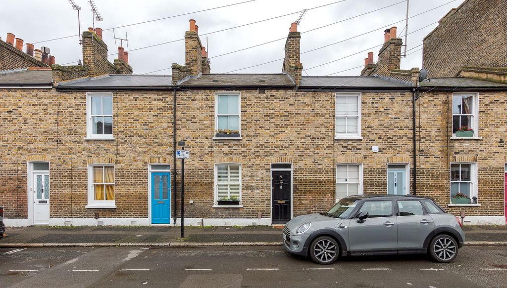 Property photo 1 of 16