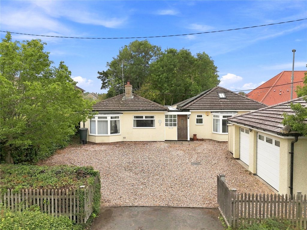 Property photo 1 of 20 Picture No. 02