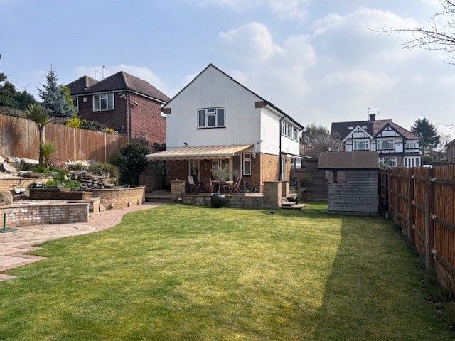 Property photo 2 of 20