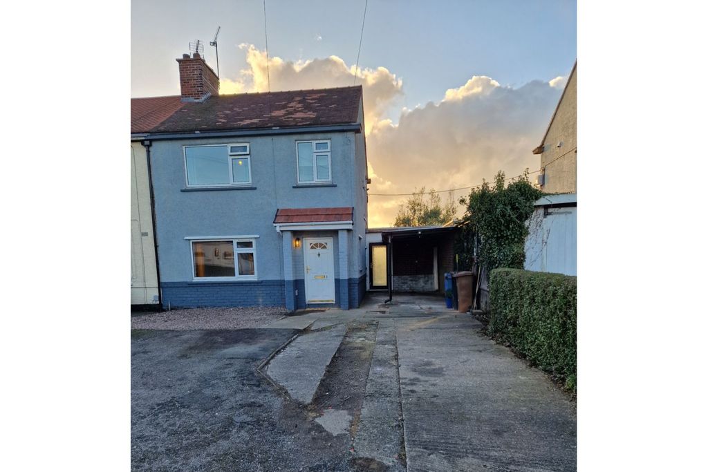 Property photo 2 of 15 Front View