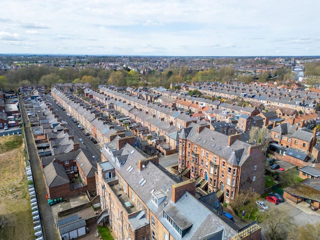Additional image 15 of 2 bed flat for saleWenlock Terrace, York YO10