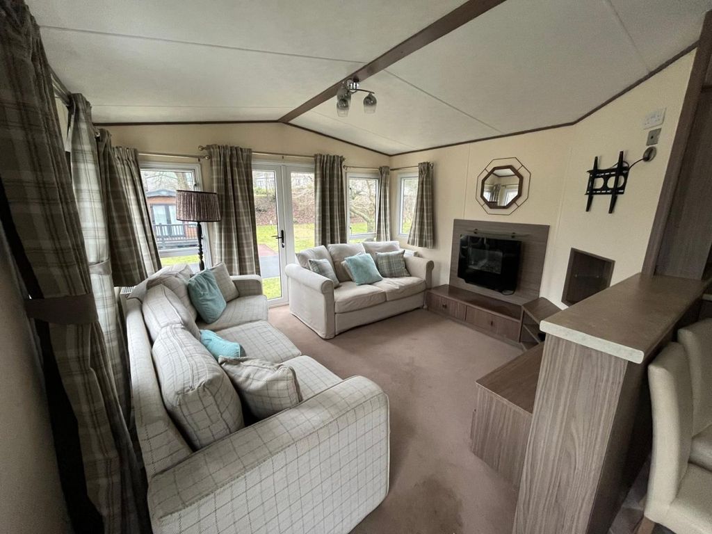 Property photo 1 of 5 A7cc1Ffa E094 4d13 8F74 C778B9445333