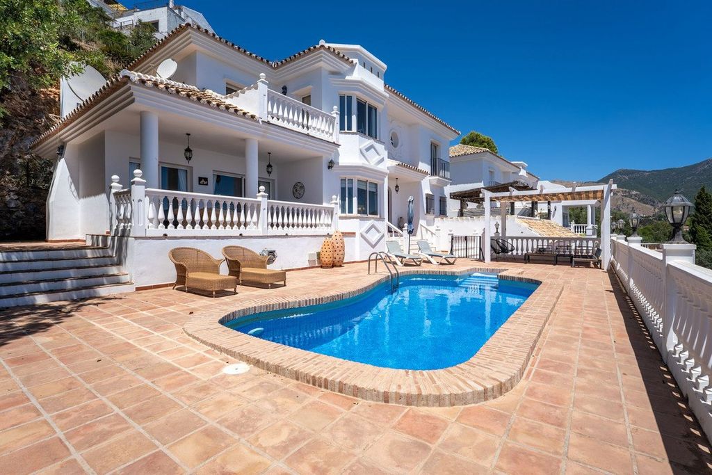 Property photo 1 of 25 Villa, Mijas