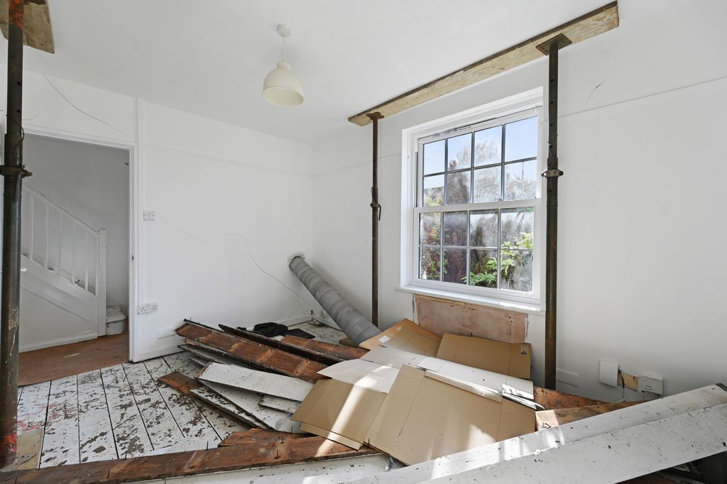 Property photo 2 of 11 Rcbb-91 Fortescue Road- Reception 4 (1)