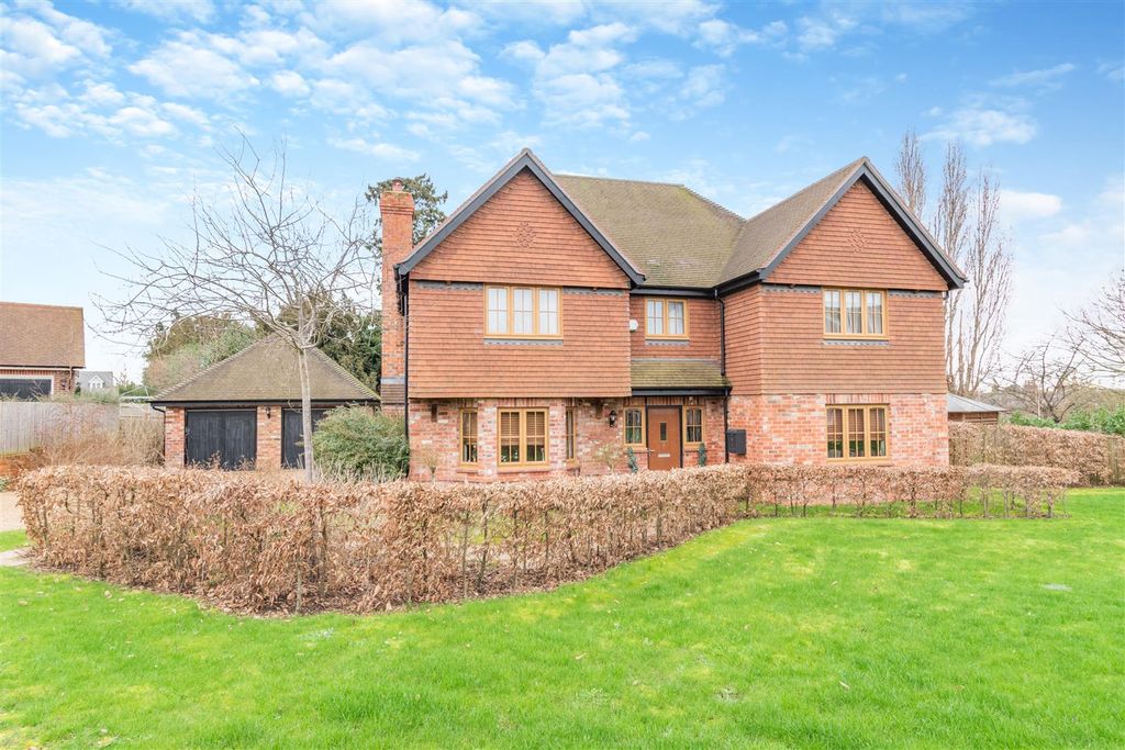 Property photo 1 of 26 Front External