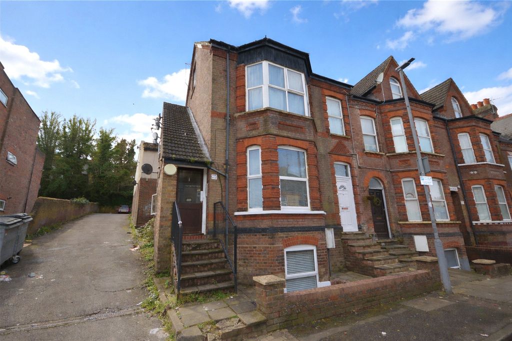 Property photo 1 of 5 Picture No. 07