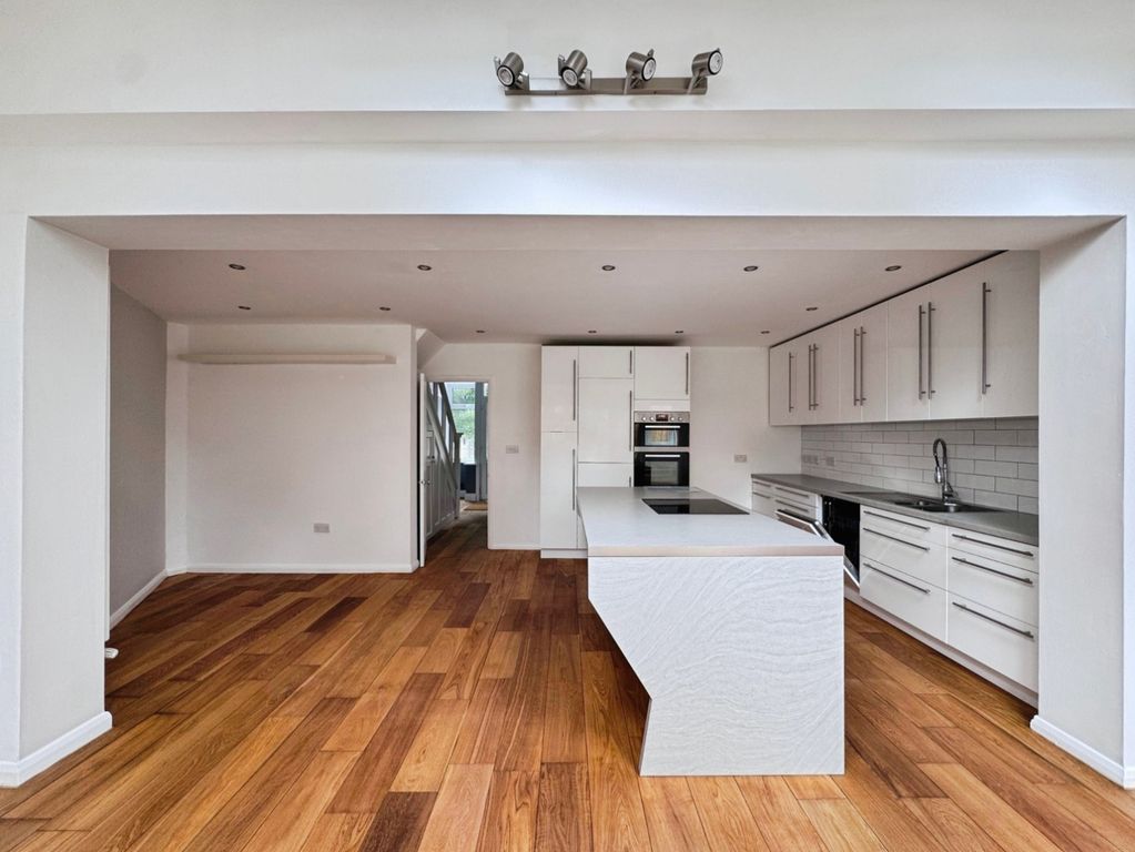 Property photo 2 of 19 Open Plan Kitchen
