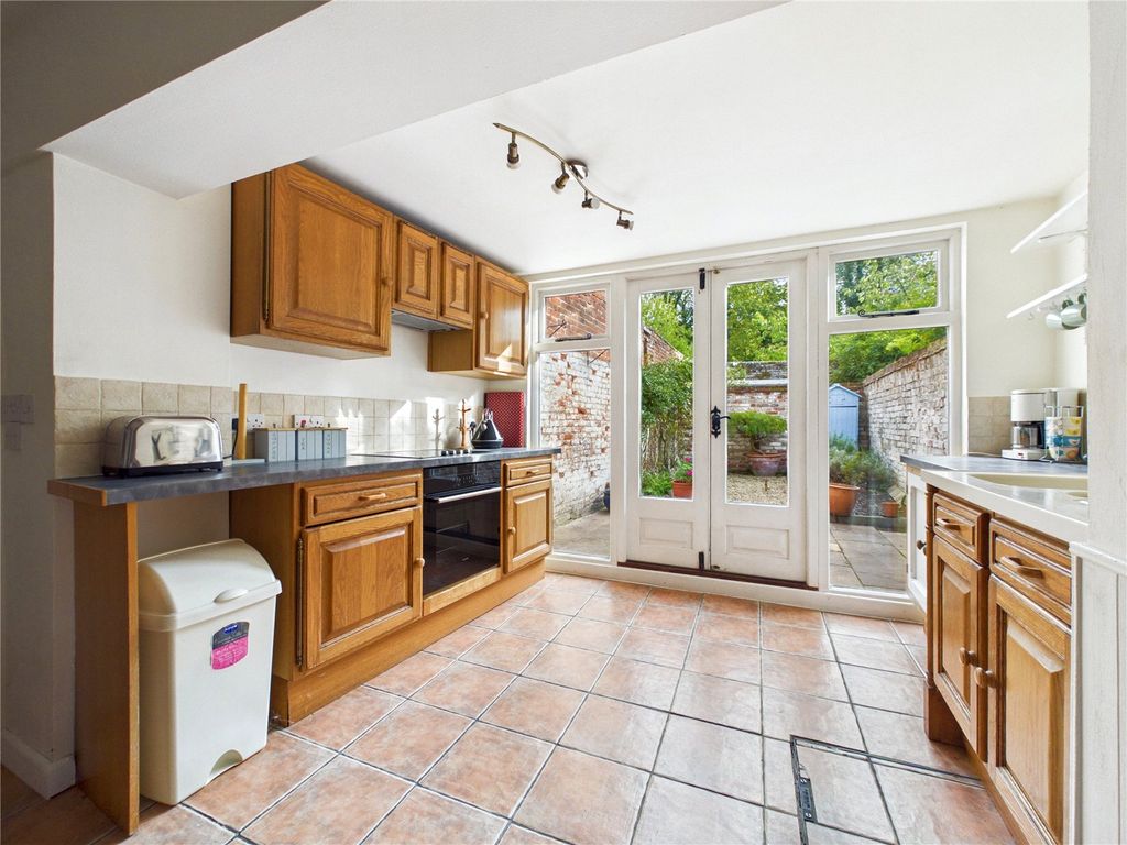 Property photo 3 of 16 Picture No. 04