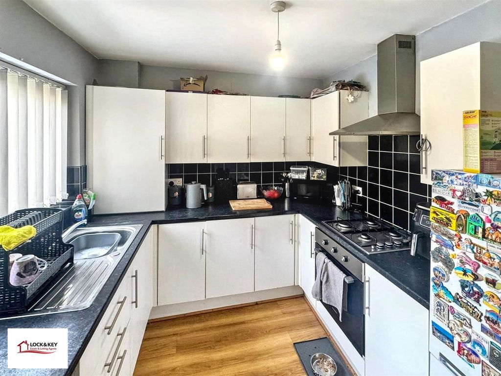 Property photo 2 of 15 Whatsapp Image 2026-02-12 At 17.21.39 (1).Jpg