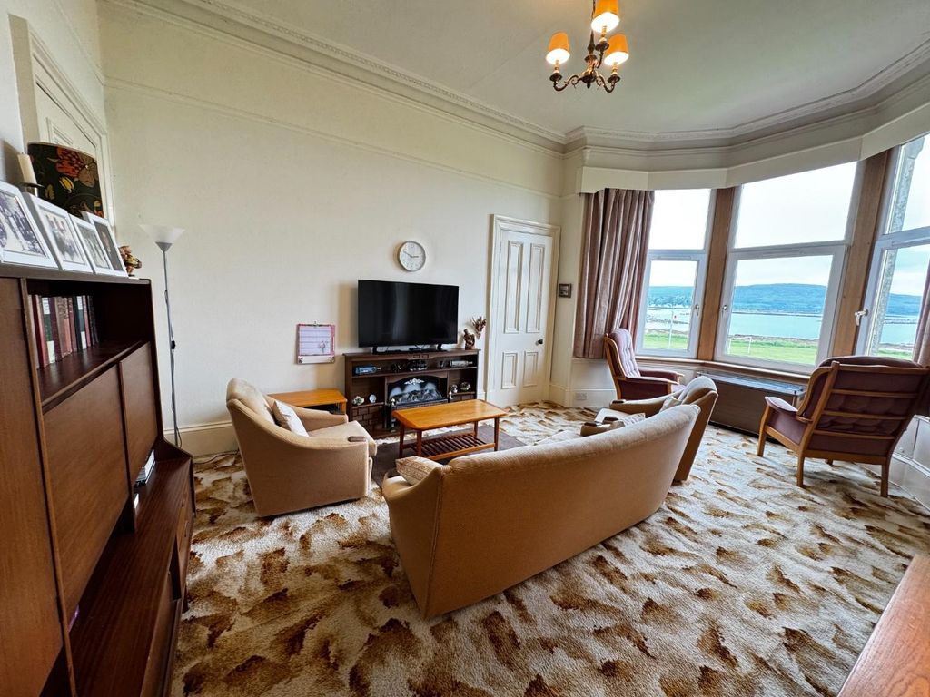 Additional image 18 of 3 bed flat for saleWest Bay Road, Millport, Isle Of Cumbrae KA28
