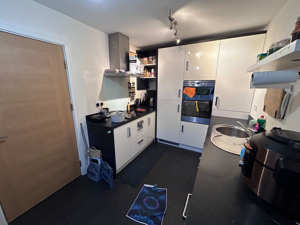 Property photo 3 of 10 Picture No. 09