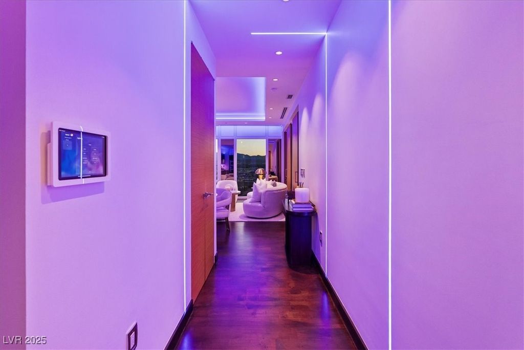 Property photo 3 of 37